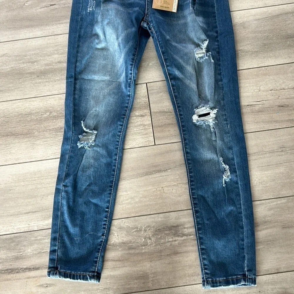 Wax jeans skinny fit size 27 nwt